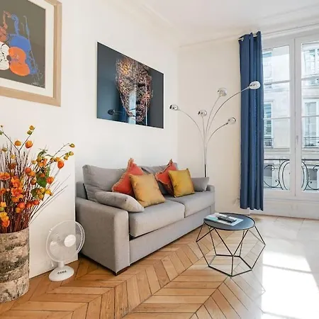 Appartamento Luxe 1-br Gem Louvre & Opera Parigi